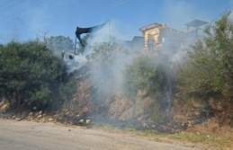 Alanya'da patlama! Siyah dumanlar kapladı