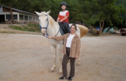 Engelli bireylere rehabilitasyon desteği