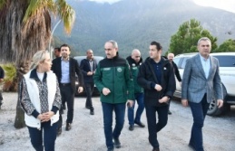 Ak Parti heyetinden Alanya çıkarması