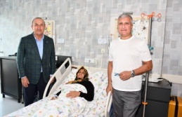 Çavuşoğlu’ndan hastalara moral ziyareti: “Geçmiş olsun Alanya!”