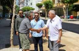 Başkan Özçelik Mahmutlar’da çalışmaları inceledi!