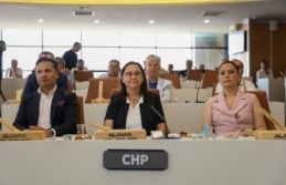 Alanya'da 24 CHP'li meclis üyesinin 22'si istifa edip Yeni Parti'ye geçti