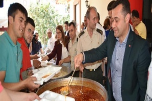 Alanyalı gençler askere uğurlandı