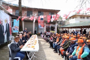 Cumhur İttifakı'na Türkler'de meşaleli karşılama