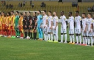 ALANYASPOR LİGİN DİBİNE DEMİR ATTI