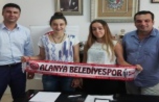 BELEDİYESPOR'A İKİ GENÇ YETENEK