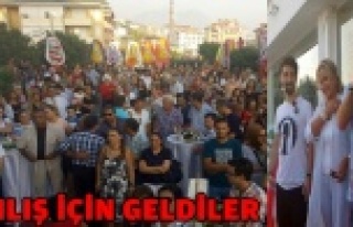 ÜNLÜ SURVİVOR YILDIZI ALANYA'DA