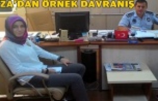 BULDUĞU PARAYI ZABITAYA TESLİM ETTİ