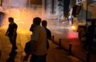 HDP BİNASI ÖNÜNDE GERİLİMLİ SAATLER