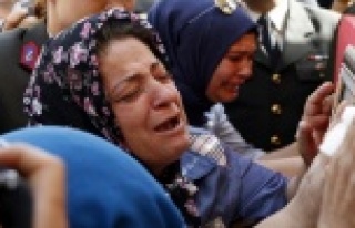 'NE OLUR, GERİ VERİN YAVRUMU'