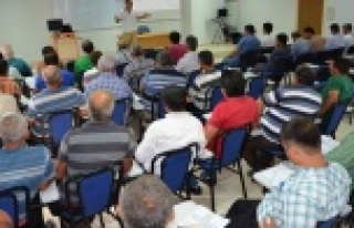 SİNEKLE MÜCADELE İÇİN UZMAN EKİP İŞ BAŞINDA