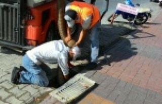 YAĞMUR EKİPLERİ ALARMA GEÇİRDİ