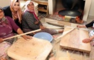 SENA NUR ÇELİK'E SEVGİ SELİ