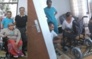 AKÇALIOĞLU'NDAN ÖRNEK DAVRANIŞ