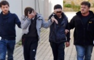 ALANYA'DA KADIN POLİS KAPKAÇ KURBANI OLDU