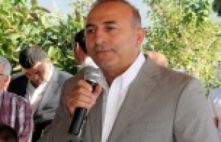 ÇAVUŞOĞLU KİTAP YAZIYOR
