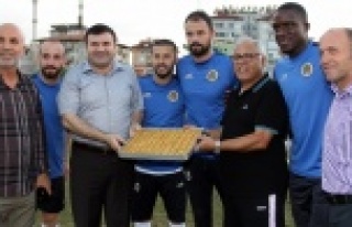 KAYMAKAMDAN MORAL ZİYARETİ