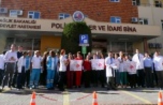 SAĞLIK PERSONELİNDEN TERÖRE TEPKİ