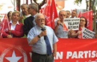 'VATAN' SEVERLER SOKAKLARA DÖKÜLDÜ