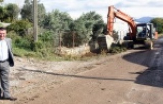 YAĞMURUN BOZDUĞUNU BELEDİYE YAPIYOR