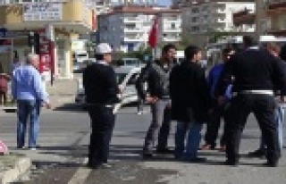 4 KİŞİYİ YARALAYAN SÜRÜCÜ KAÇTI