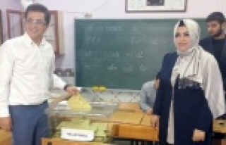 BERBEROĞLU HACIKURA'DA OYUNU KULLANDI