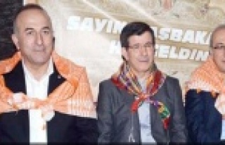 ÇAVUŞOĞLU DIŞİŞLERİ'NE, ELVAN ULAŞTIRMA'YA