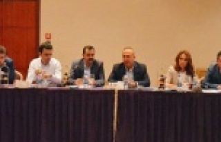 ÇAVUŞOĞLU: TÜM PROJELERİ HAYATA GEÇİRECEĞİZ