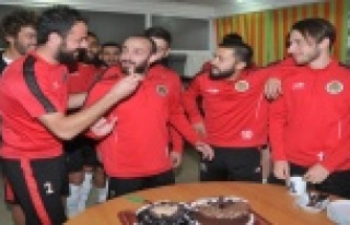 EFECAN'A DOĞUM GÜNÜ SÜRPRİZİ