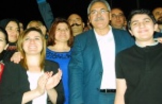 KOMŞUDA İBRAHİM AYDIN SEVİNCİ