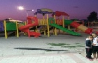 MUHTARDAN BAŞKAN YÜCEL'E PARK TEŞEKKÜRÜ