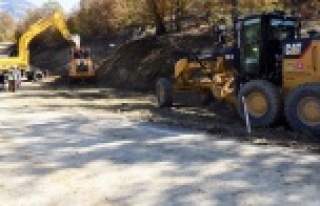 YAYLALAR ALTYAPIYA KAVUŞUYOR