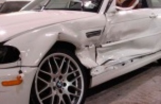 YİNE ALKOL YİNE KAZA: 1 YARALI VAR