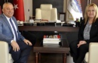 BAYAN DEKAN ŞAHİN'E VEDA ETTİ