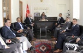 'HİZMETLER İÇİN DESTEK BEKLİYORUZ'