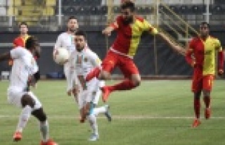 MANİSA'DAN 1 PUANLA DÖNÜYORUZ