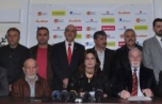 MHP ESKİ YÖNETİCİLERİNDEN KURULTAY ÇAĞRISI