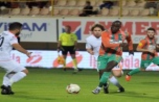 OBA'NIN BÜYÜSÜNÜ ADANA BOZDU