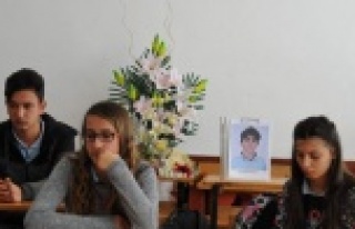 SELFİE KAZASI MAĞDURU MUHAMMED'İN OKULUNDA...