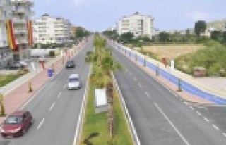 'YATIRIMCILAR GAZİPAŞA'YA AKIN EDİYOR'