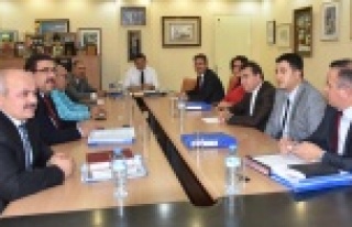 YÜCEL'DEN ÖNEMLİ AVM AÇIKLAMASI