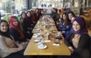 AK KIZLARIN DERT ZİRVESİ