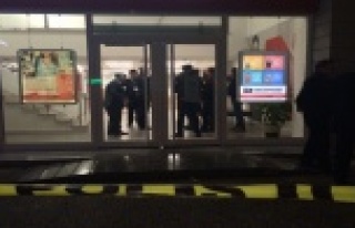 ANTALYA'DA SİLAHLI BANKA SOYGUNU