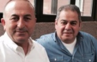 ÇAVUŞOĞLU, UYSAL'IN KALDIĞI HASTANEYİ ZİYARET...