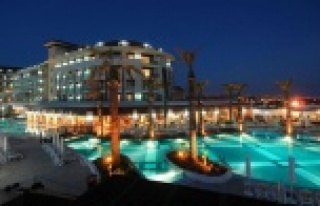 EN İYİLER LİSTESİNDE HANGİ OTELLERİMİZ VAR?