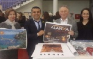 LİTVANYALILAR ALANYA'DAN MEMNUN