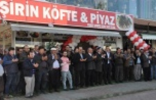 ŞİRİN KÖFTEYE DUALI AÇILIŞ