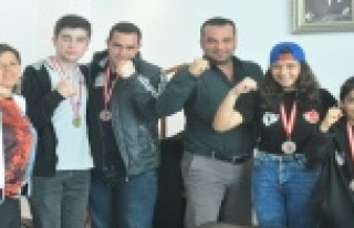 BELEDİYESPOR SINIRLARI AŞTI