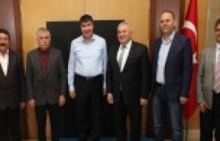 'HİZMETİN USTASI BAŞKANIMIZLA FİKİR ALIŞVERİŞİ...