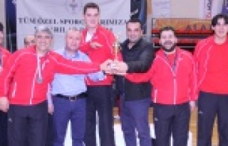 ÖZEL ŞAMPİYONA SONA ERDİ